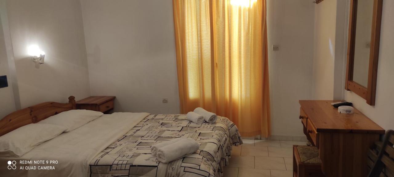 Loukia Apartments & Studios Науса Екстериор снимка
